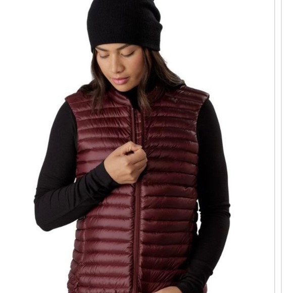 Women’s Arc’teryx Nexis Vest - Picture 11 of 12